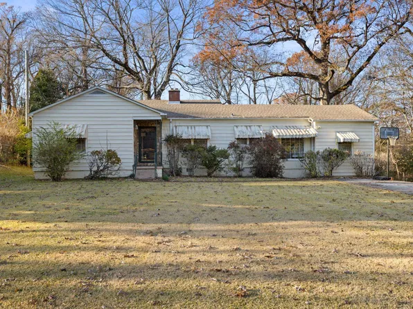 3307 Hatch Blvd, Sheffield, AL 35660