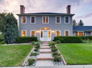 40 Falcon Hills Dr, Highlands Ranch, CO 80126