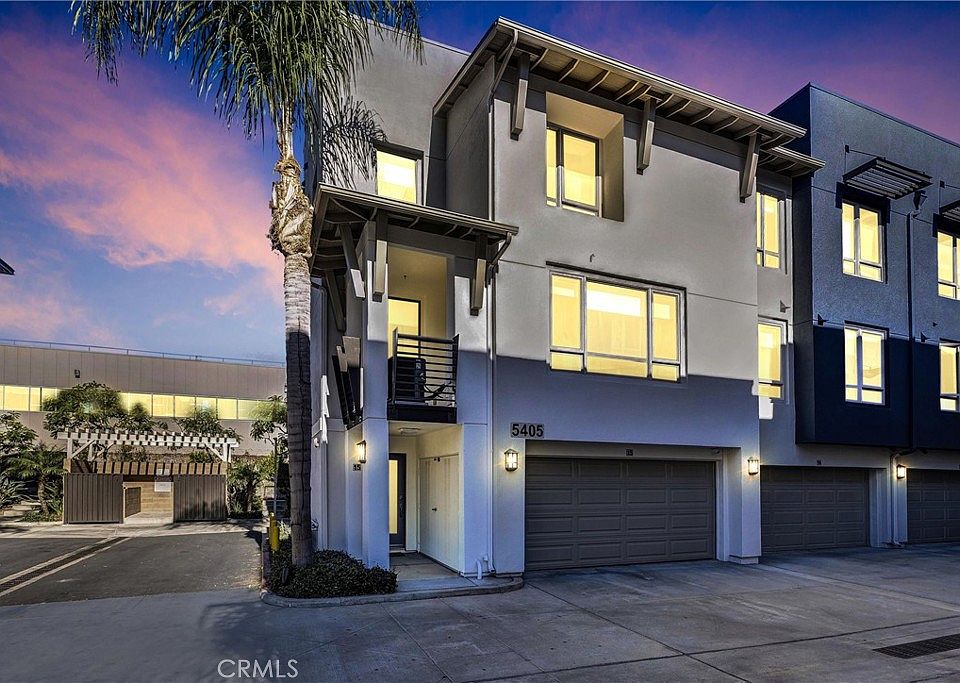 1st image of 5405 W 149th Pl Unit 15