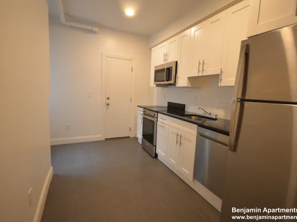 123 Sutherland Rd #B1, Brighton, MA 02135