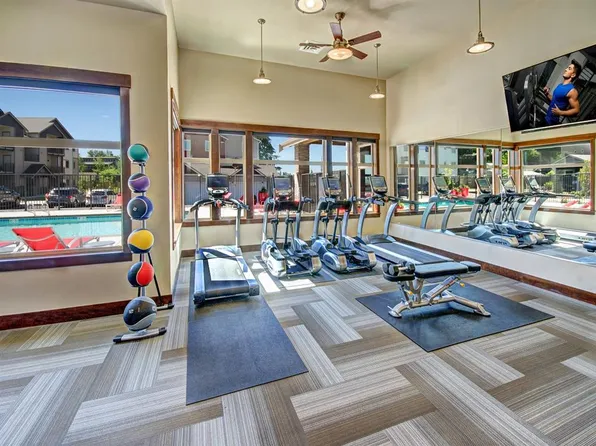 The Arbors at Edgewood