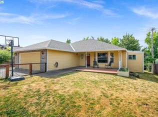 250 Forest Pl, Forest Grove, OR 97116