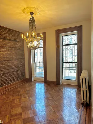 Rented by Douglas Elliman | media 15