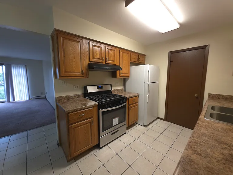412 E Bailey Rd #203 — Photo 3