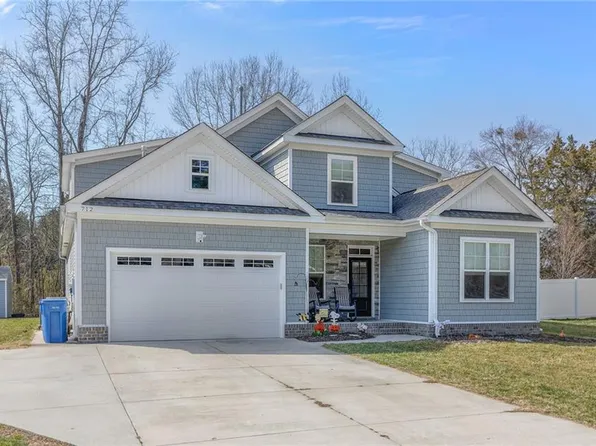 712 Jubilee Ct, Chesapeake, VA 23322