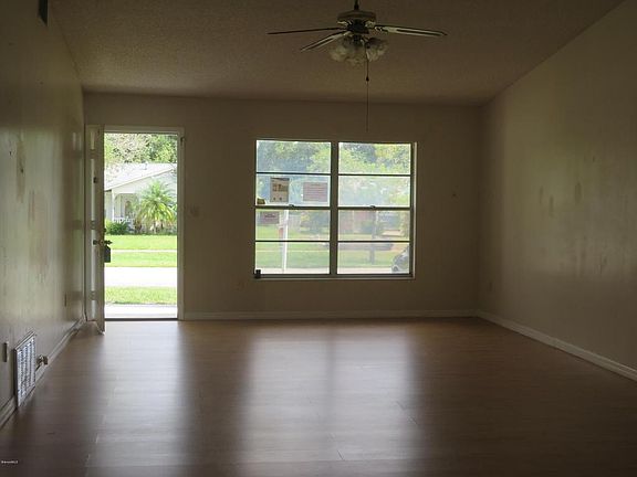 5th image of 1666 Saratoga Dr