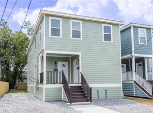 8932-34 Palm St, New Orleans, LA 70118