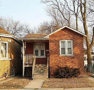2nd image of 1216 W 98th St