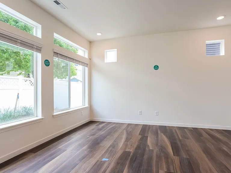 4726 N Tower Dr — Photo 6