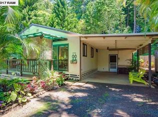 998 Kauhikoa Rd, Haiku, HI 96708