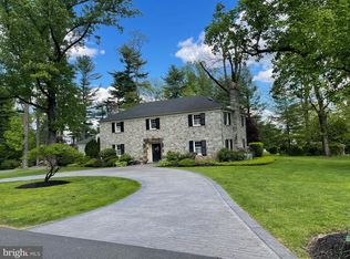 2195 Inverness Ln, Huntingdon Valley, PA 19006