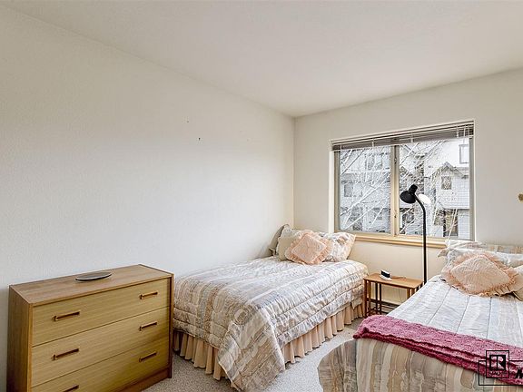2nd image of 3005 Village Dr Unit 8