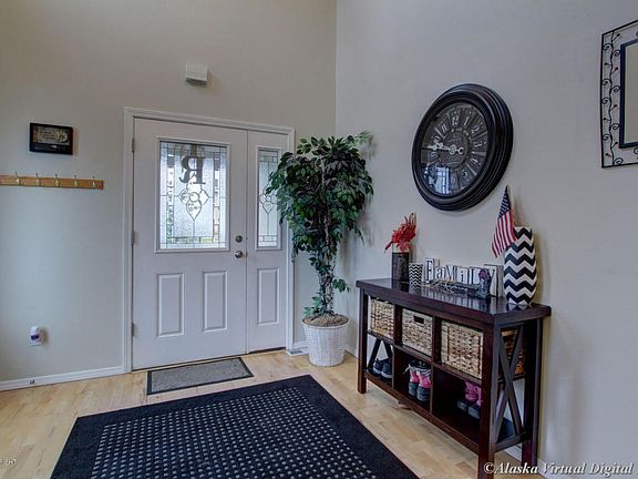 3rd image of 16502 Baird Cir
