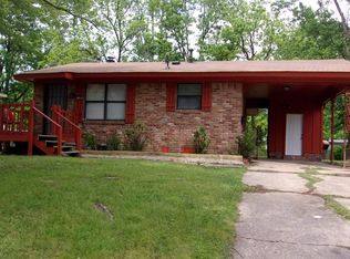 3107 Lilac St, Pine Bluff, AR 71603