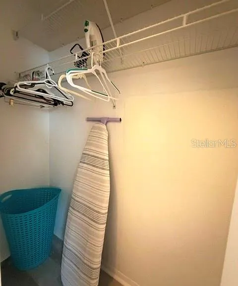 335 San Marino Dr — Photo 25