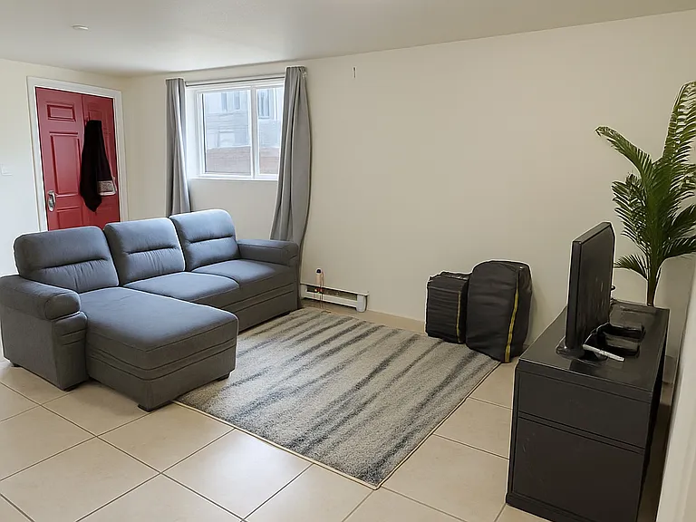 736 E 11th Ave #5 — Photo 3