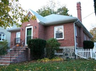 359 Appleton St, Arlington, MA 02476