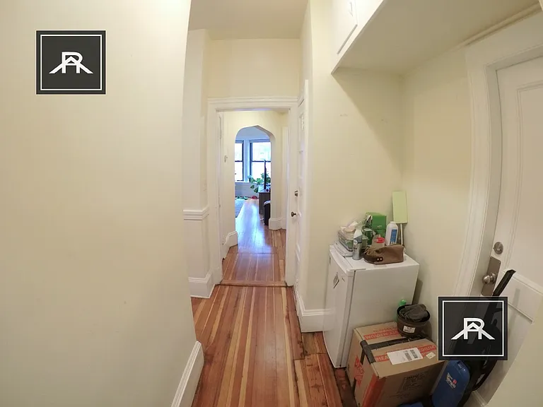 1461 Beacon St #31 — Photo 5