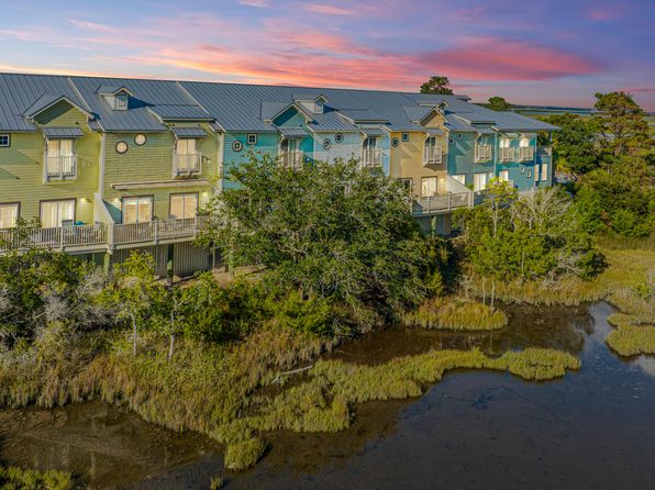 1011 Lighterman Way, Charleston, SC 29412