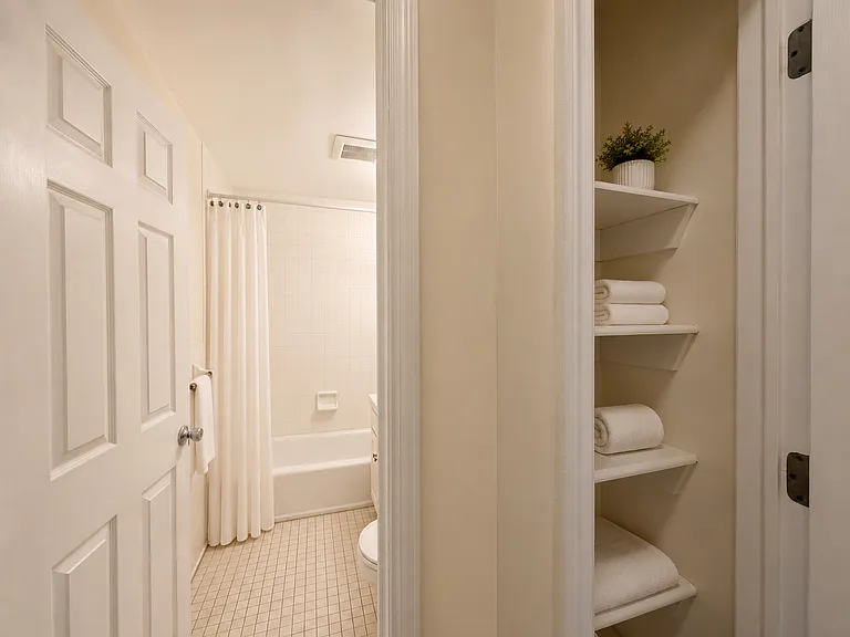 386 Miller Ave #1 — Photo 17