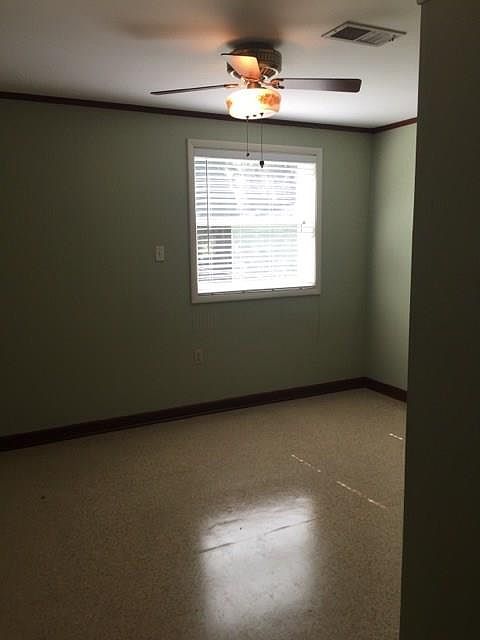 1st image of 1540 Shirley Dr