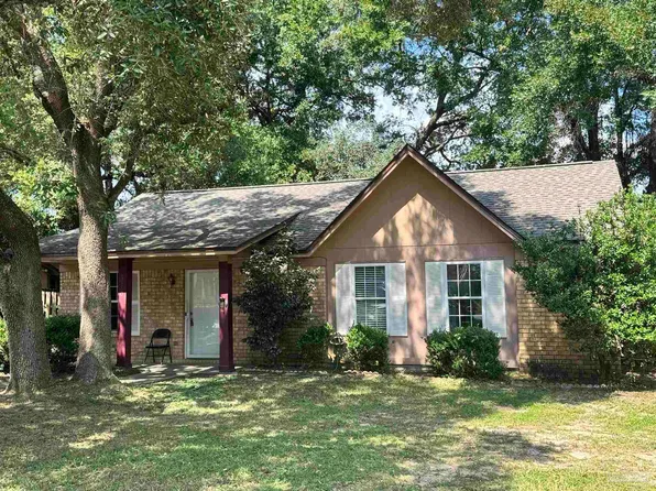 3980 Baywoods Dr, Pensacola, FL 32504