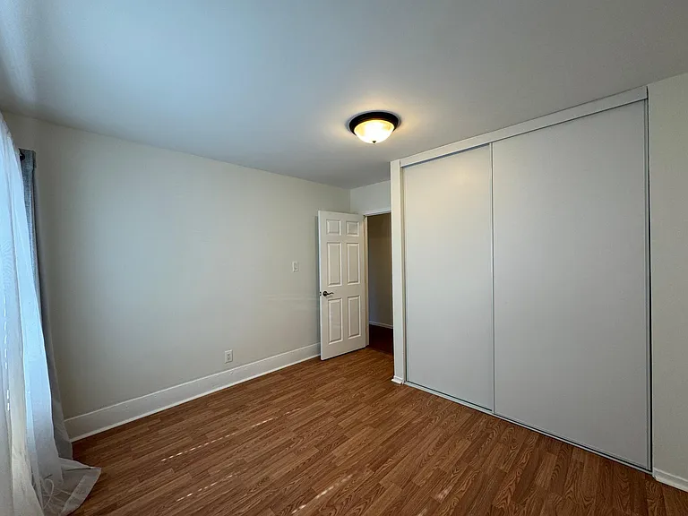 1183 N Normandie Ave — Photo 13