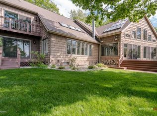 8428 W Harrison Rd, Mears, MI 49436