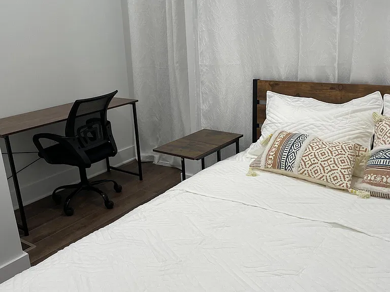 3823 Lancaster Ave #1A — Photo 3