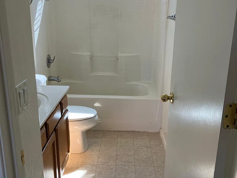 22214 N 29th Dr — Photo 13