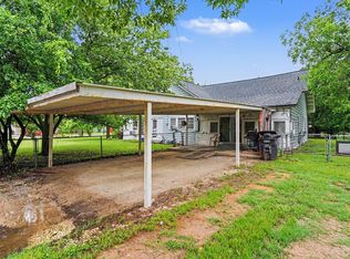 506 Woodard Ave, Cleburne, TX 76033