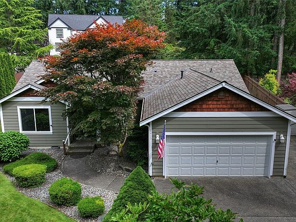 4th image of 6415 54th Avenue NW