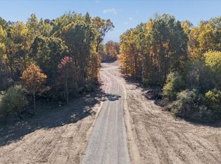 3 E Coon Lake Rd, Howell, MI 48843