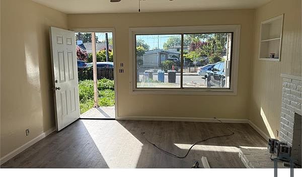 1st image of 1194 Westminster Ave