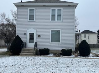 110 S Washington St, Rochelle, IL 61068