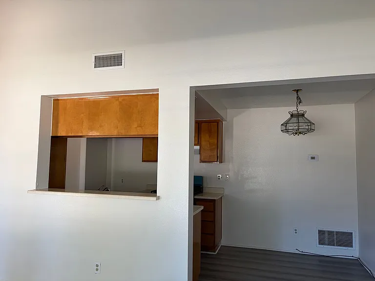 1827 E Avenue J #10 — Photo 7