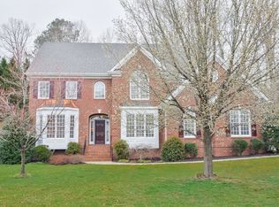 5109 Sunset Fairways Dr, Holly Springs, NC 27540