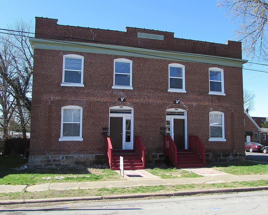 1st image of 737 Themis St #2