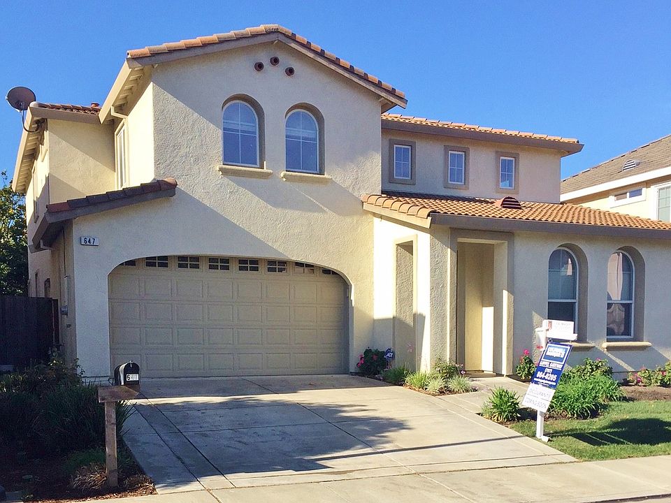 1st image of 647 Verona Ct