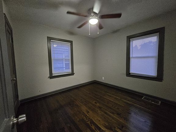 4th image of 814 Garfield St