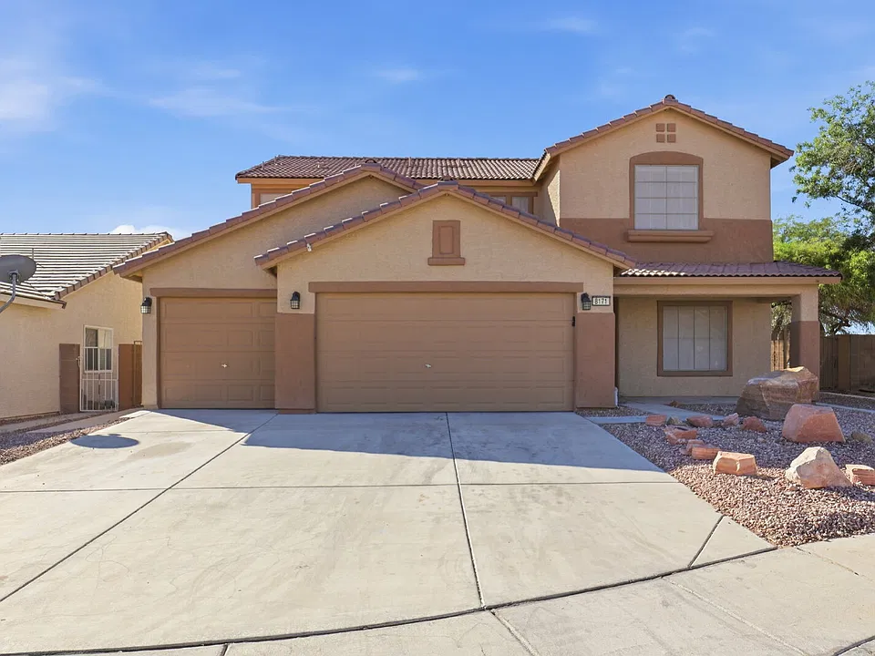 8171 Petunia Flower Way