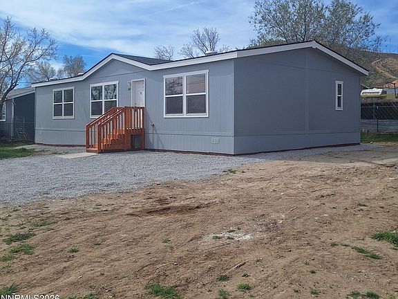 3rd image of 365 Martinez Dr