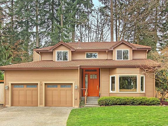 Rodda paint with designer treatment,steel roof, professional landscaping. 