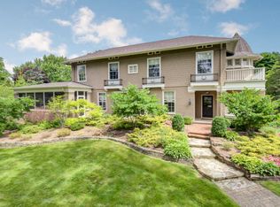 619 Frazier Ct, Wheaton, IL 60189