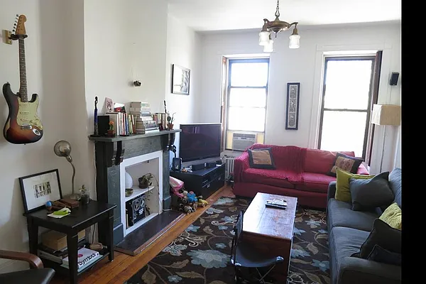 Rented by Corcoran | media 20