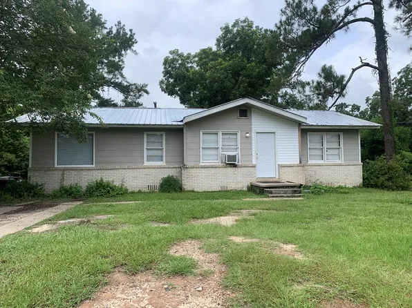 700 11th St SW, Moultrie, GA 31768