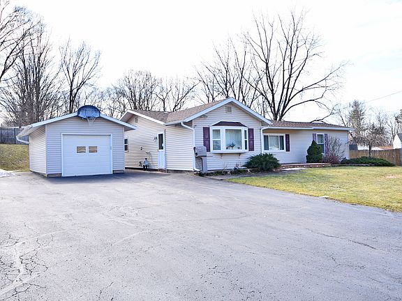 4th image of 4 Birchdale Rd