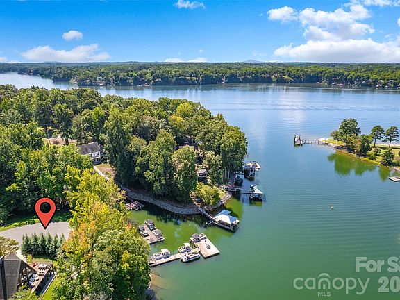 5th image of 247 Spring Shore Rd