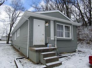 98 Ricco Dr, Moundsville, WV 26041