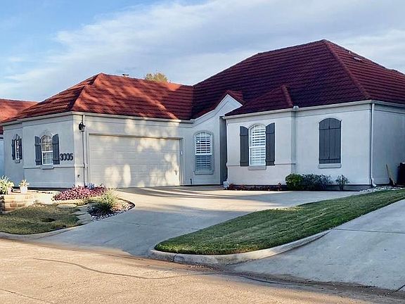 2nd image of 3005 Bayside Dr